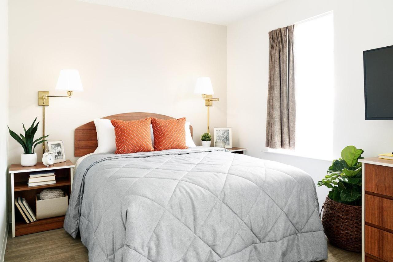 Intown Suites Extended Stay Louisville Ky - Wattbourne Lane Eksteriør bilde
